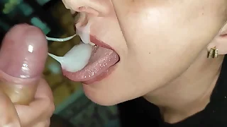 Blowjob Cum in Mouth & Cum Facial Amateur Mature MILF